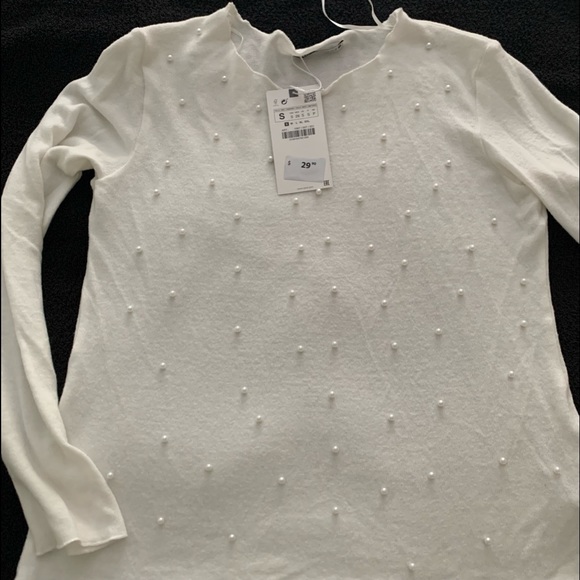 Cream long sleeved lightweight sweater with pearls - Picture 2 of 6